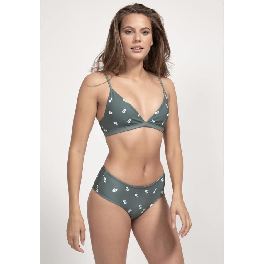 boochen sustainable surf bikini Top Amami style in green flower print