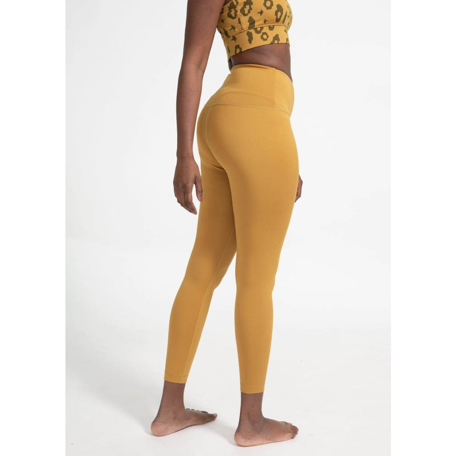 boochen eco-friendly leggings in senf yellow, sustainable fashion, sustainable leggings, yoga, nachhaltige leggings im gelb