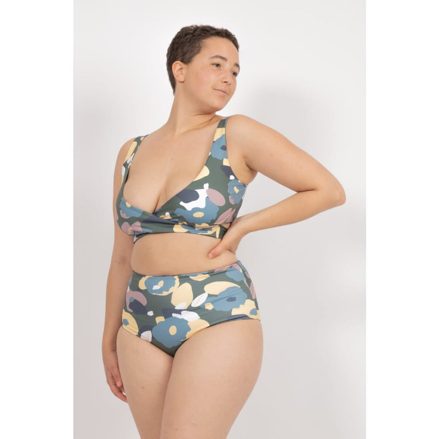 Noja Bottom in Green Wildflower / Daisy - bikini bottom