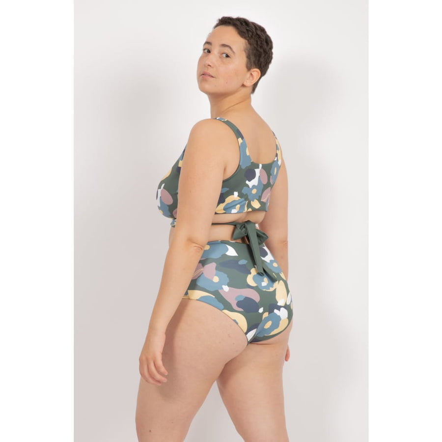 Noja Bottom in Green Wildflower / Daisy - bikini bottom