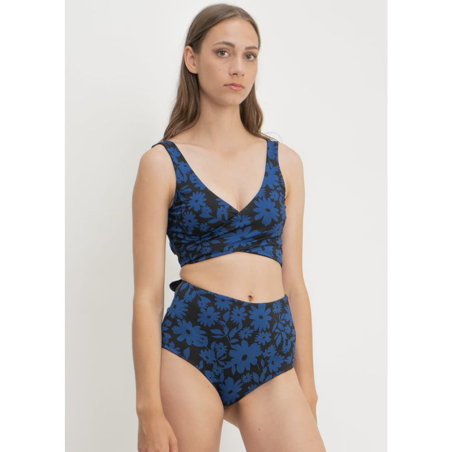 Noja Top in Dark Moonflower / Noir - bikini top