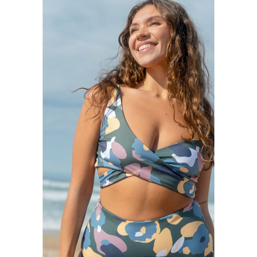 Noja Top in Green Wildflower / Daisy - bikini top